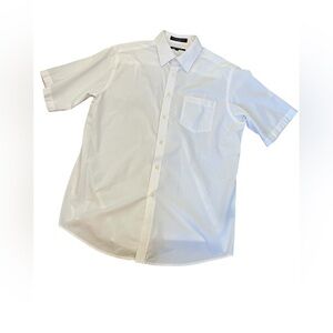 MENS White Lightweight Button Up Short Sleeve Collared Dress Shirt 17